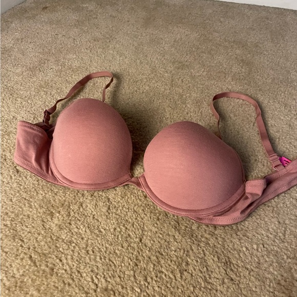 Coral Bra - 34B - Picture 2 of 4